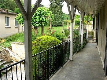 Hotel Au Pont Du Pin Figeac Exterior foto